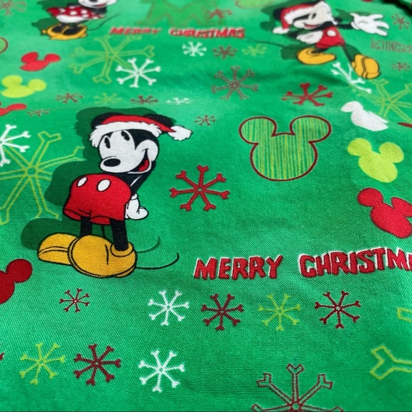 Disney holiday Mickey Mouse Women's scrub Top XL - Picture 6 of 14